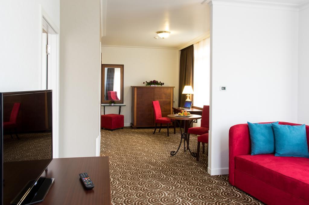 Arena Di Serdica Hotel Sofia Extérieur photo